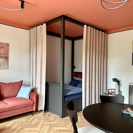Tamaja Apartment *